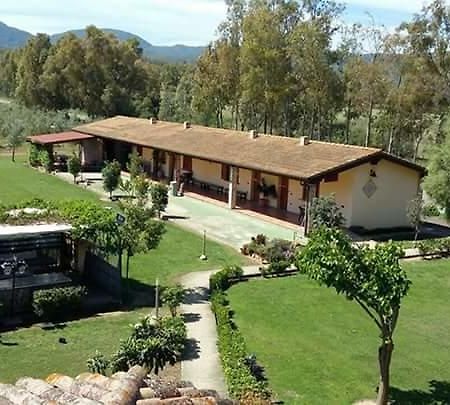 Agriturismo Monte Majore Siliqua Exteriör bild