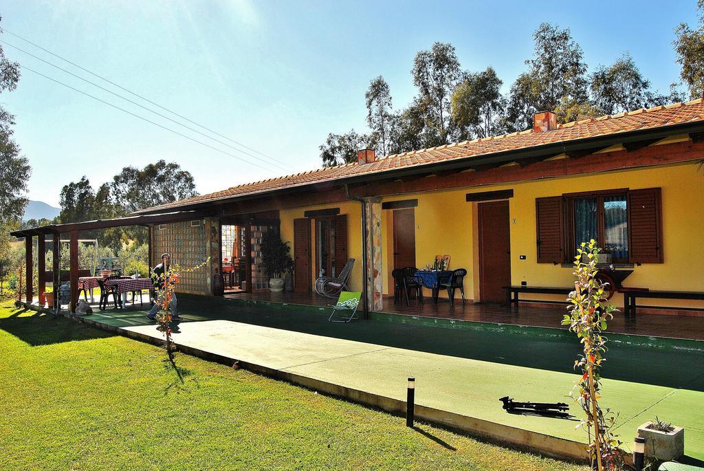 Agriturismo Monte Majore Siliqua Exteriör bild