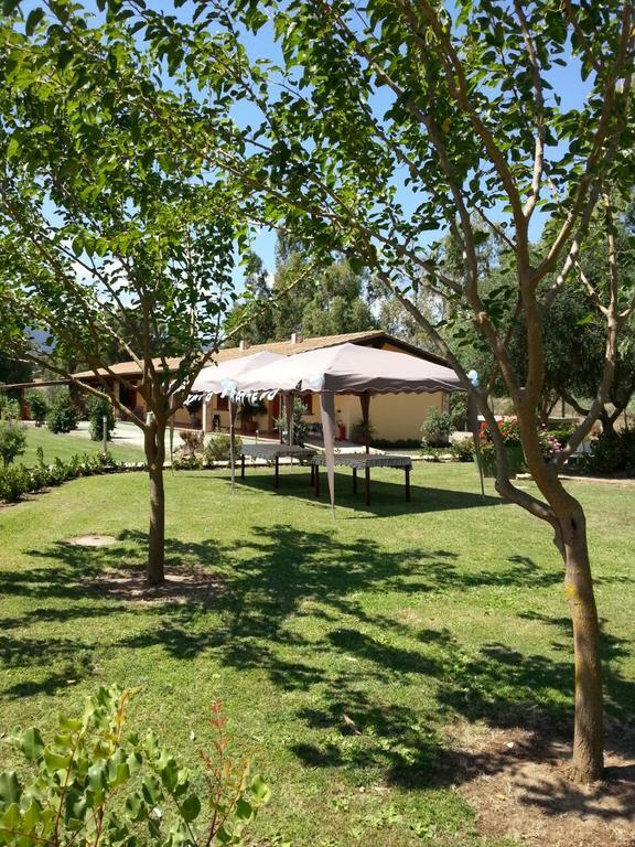 Agriturismo Monte Majore Siliqua Exteriör bild